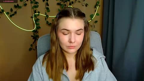 mia_lemm online show from 02-18-26, 08:21