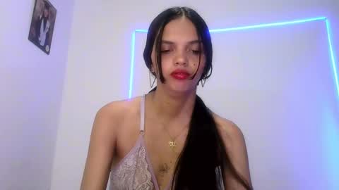 Snapshot of mia_lucy_21 chatting on 09-30-25, 06:02 mia lucy 21 online show from 09-30-25, 06:02