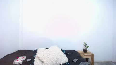 Snapshot of mia_luxce29 chatting on 10-14-25, 03:18 ---Mia--- online show from 10-14-25, 03:18