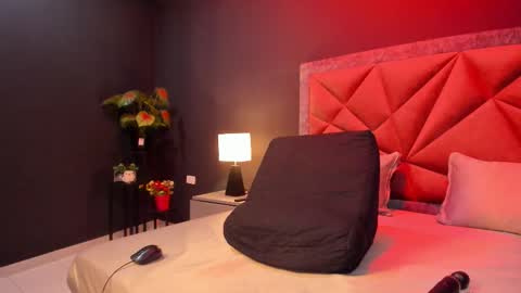 MIA  online show from 02-15-26, 06:48