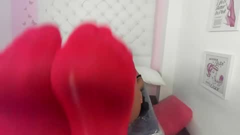 Snapshot of mia_miller001 chatting on 04-18-26, 11:14 MiaMiller online show from 04-18-26, 11:14