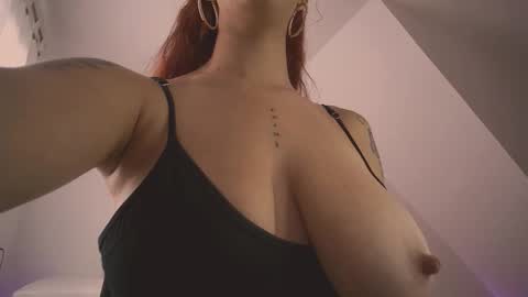 mia independent model online show from 12-02-25, 02:12