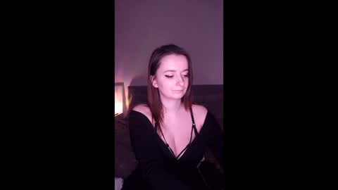 Mia online show from 01-09-26, 05:15