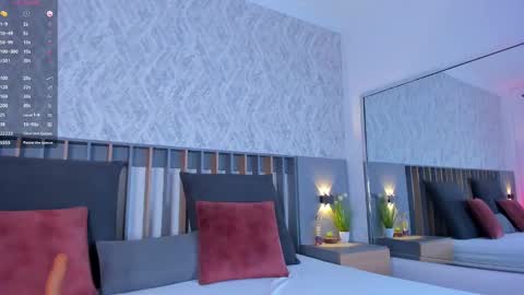 Snapshot of mia_oceann chatting on 03-10-25, 02:26 MIa online show from 03-10-25, 02:26