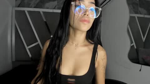 Snapshot of mia_petiteht chatting on 06-27-26, 08:58 mia_petiteht online show from 06-27-26, 08:58