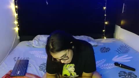 Snapshot of mia_peyton chatting on 02-28-25, 04:31 Mia online show from 02-28-25, 04:31