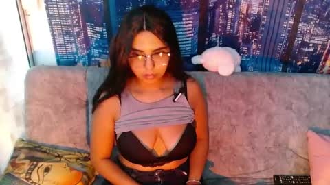 Snapshot of mia_peyton chatting on 04-29-26, 06:58 Mia online show from 04-29-26, 06:58