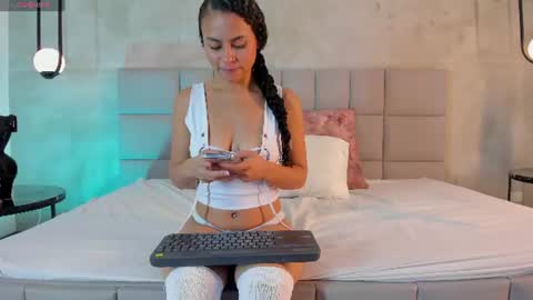 Snapshot of mia_phalmerr chatting on 06-09-26, 12:28 Mia Phalmer online show from 06-09-26, 12:28