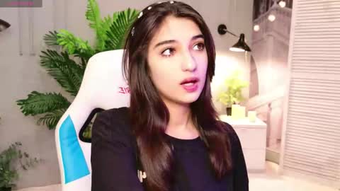 Snapshot of mia_purr chatting on 02-07-26, 03:49 Mia online show from 02-07-26, 03:49