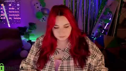 Snapshot of mia_r0ss chatting on 06-23-26, 01:14 Mia online show from 06-23-26, 01:14