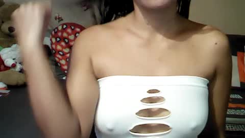 Snapshot of mia_rein chatting on 07-26-26, 02:42 mia_rein online show from 07-26-26, 02:42
