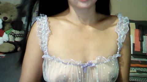 Snapshot of mia_rein chatting on 07-30-26, 03:05 mia_rein online show from 07-30-26, 03:05