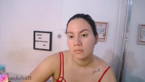 Snapshot of mia_reys chatting on 09-10-25, 12:38 mia reys online show from 09-10-25, 12:38