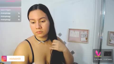 Snapshot of mia_reys chatting on 11-25-25, 11:10 mia reys online show from 11-25-25, 11:10