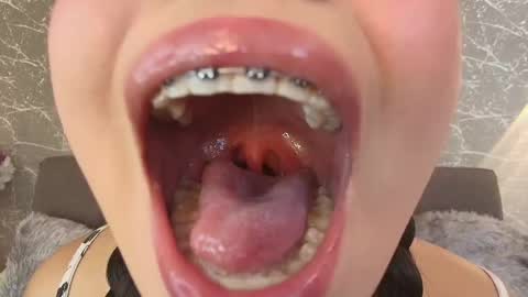 Snapshot of mia_roux13 chatting on 02-28-25, 07:03 Mia Roux online show from 02-28-25, 07:03