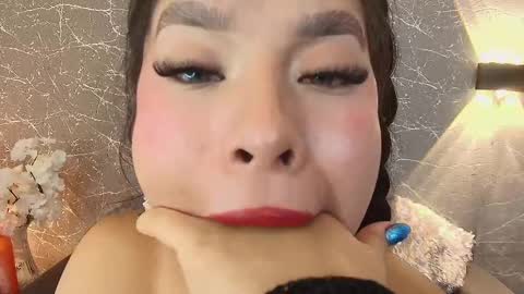 Snapshot of mia_roux13 chatting on 03-08-25, 01:06 Mia Roux online show from 03-08-25, 01:06