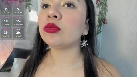 Snapshot of mia_roux13 chatting on 11-10-25, 05:28 Mia Roux online show from 11-10-25, 05:28