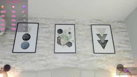 Snapshot of mia_slutty_ chatting on 02-20-25, 07:23 Mia online show from 02-20-25, 07:23