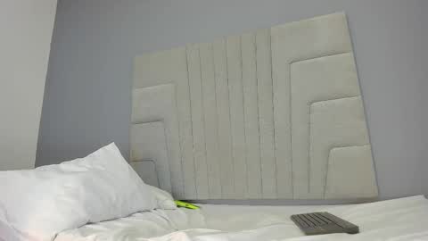 mia_smith_x online show from 02-12-25, 11:09