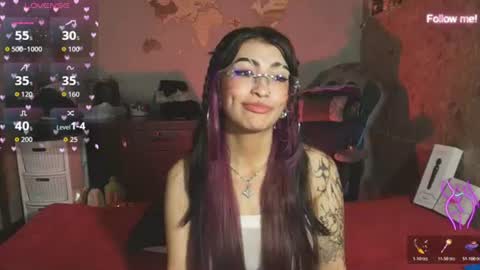 Mia online show from 06-21-26, 03:14