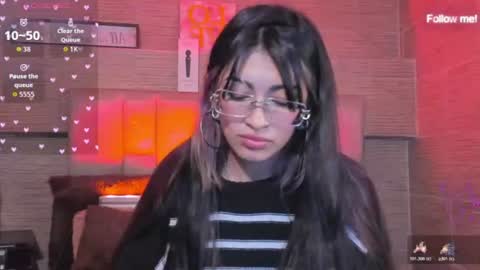 Mia online show from 07-15-26, 10:31