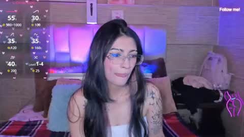 Mia online show from 07-26-26, 12:52