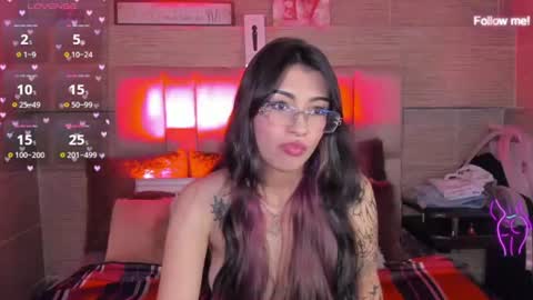 Mia online show from 07-30-26, 10:20