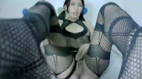 MIA suarez4 online show from 05-27-26, 01:35