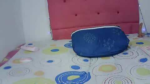 MIA suarez4 online show from 07-16-26, 01:00