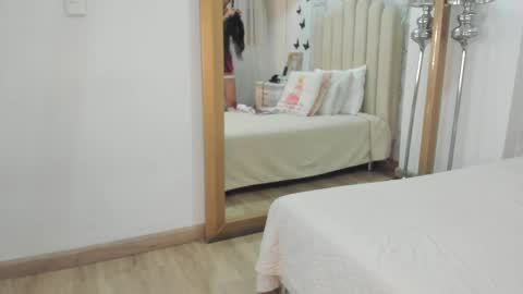 mia_tentacion__ online show from 05-10-26, 03:33