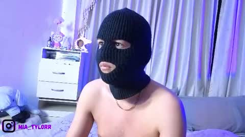 Snapshot of mia_tylor01 chatting on 07-07-26, 03:31 Mia Tylor online show from 07-07-26, 03:31