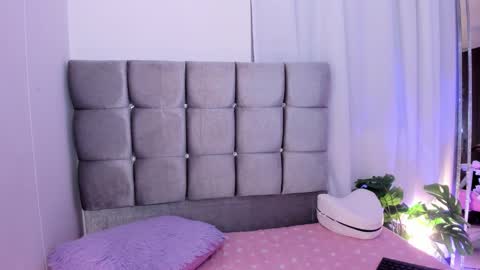 Snapshot of miaa_06 chatting on 02-03-26, 03:48 mia nicolle online show from 02-03-26, 03:48