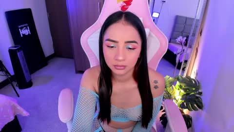 Snapshot of miaa_06 chatting on 04-13-26, 10:15 mia nicolle online show from 04-13-26, 10:15