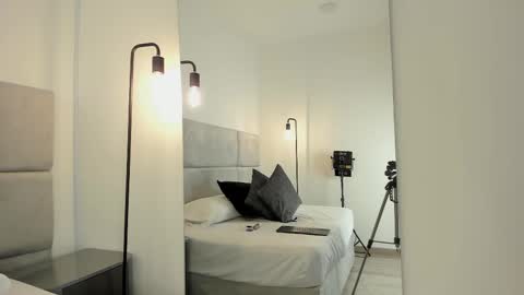 Snapshot of miaa_desire chatting on 02-26-26, 04:22 Mia online show from 02-26-26, 04:22