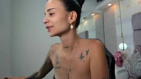 Snapshot of miaa_diamondd1 chatting on 07-07-26, 12:31 Mia online show from 07-07-26, 12:31