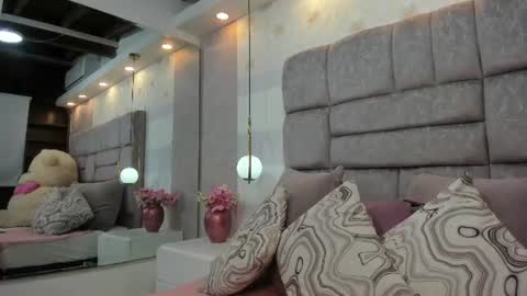 Snapshot of miaa_diamondd1 chatting on 07-24-26, 12:36 Mia online show from 07-24-26, 12:36