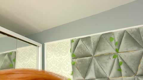 Snapshot of miaa_grace_ chatting on 04-18-26, 01:04 MIIA online show from 04-18-26, 01:04