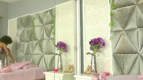 Snapshot of miaa_grace_ chatting on 05-29-26, 05:11 MIIA online show from 05-29-26, 05:11