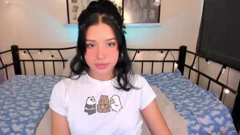 Snapshot of miaa_rose__ chatting on 06-15-26, 10:23 Miaa online show from 06-15-26, 10:23