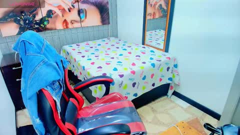       online show from 03-26-26, 06:24