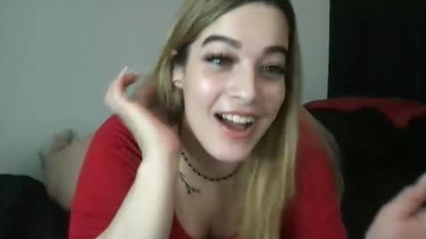 Mia Moji online show from 02-16-26, 02:02