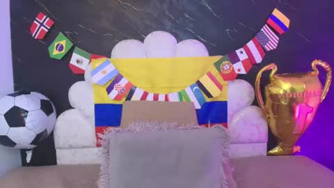 Snapshot of miaabrown__ chatting on 07-03-26, 12:11 Mia online show from 07-03-26, 12:11
