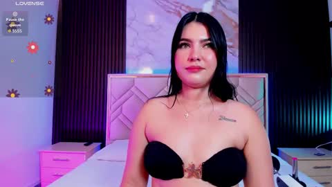 Miaa Farrel online show from 09-11-25, 07:25