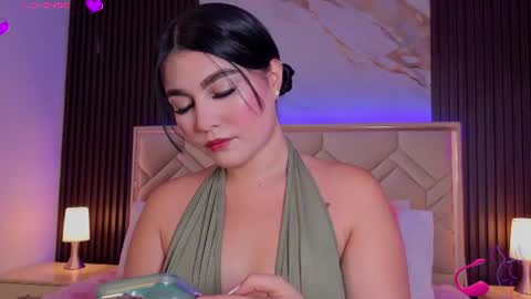Miaa Farrel online show from 07-06-26, 07:16