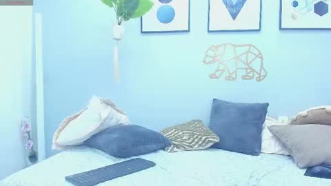 Snapshot of miaamane chatting on 01-05-25, 04:06 Mia online show from 01-05-25, 04:06