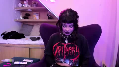 Snapshot of miaamane chatting on 02-01-25, 06:40 Mia online show from 02-01-25, 06:40