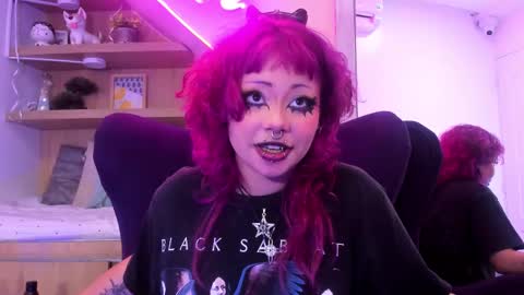 Snapshot of miaamane chatting on 02-23-25, 06:45 Mia online show from 02-23-25, 06:45