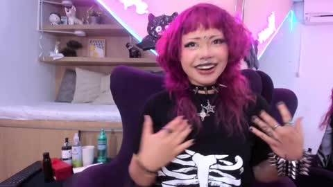 Snapshot of miaamane chatting on 02-28-25, 04:10 Mia online show from 02-28-25, 04:10