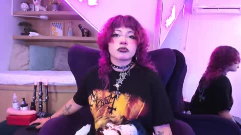 Snapshot of miaamane chatting on 03-07-25, 12:34 Mia online show from 03-07-25, 12:34