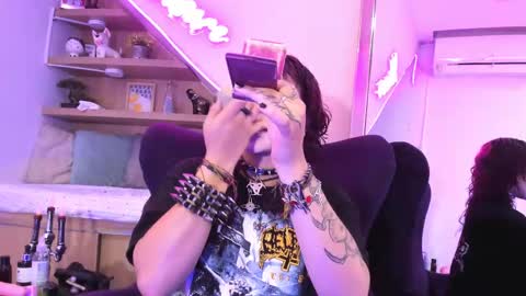 Snapshot of miaamane chatting on 03-08-25, 12:41 Mia online show from 03-08-25, 12:41